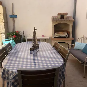 Maison Au Bord De Ferienhaus